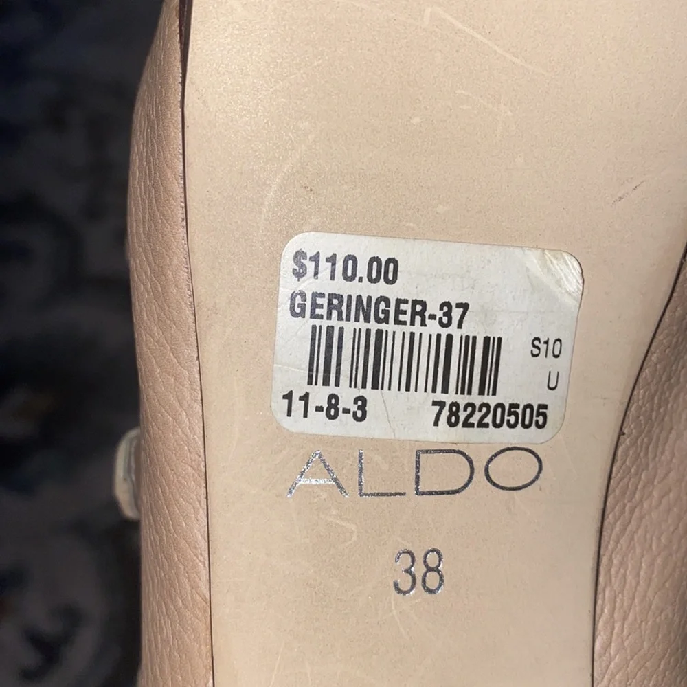 Beautiful Leather Strappy Heel’s by Aldo - Picture 6 of 10